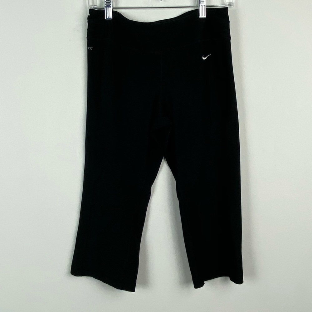Nike Dry Fit Capri Athletic Leggings size S